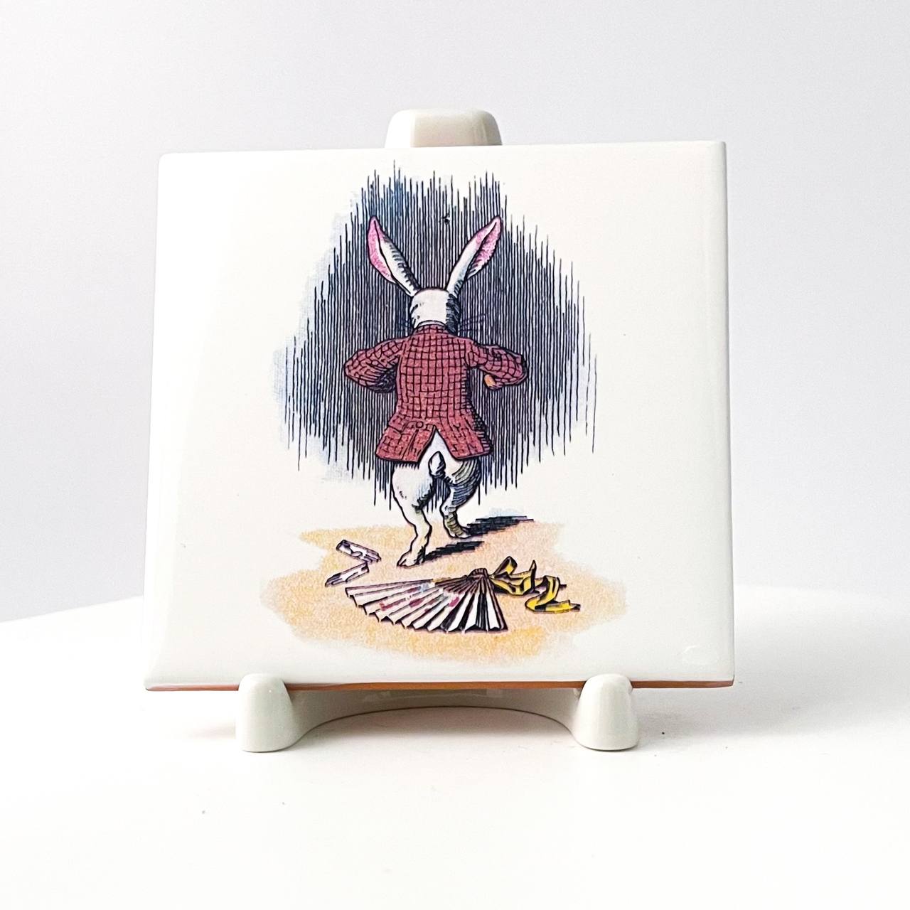 Набор изразцов «Приключения Алисы в стране чудес 12» Керамика. 97 x 97 мм.