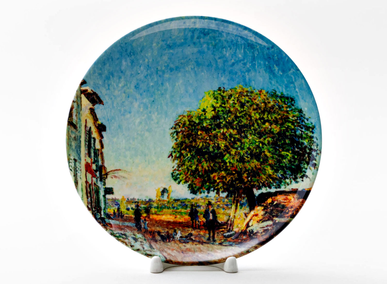 Декоративная тарелка Сислей Альфред «The Chestnut Tree at Saint-Mammes, 1880» Фарфор. 200 мм.