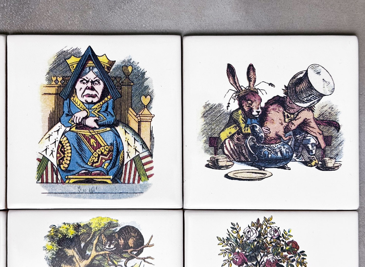 Набор изразцов «Безумное чаепитие» Керамика. 97 x 97 мм.